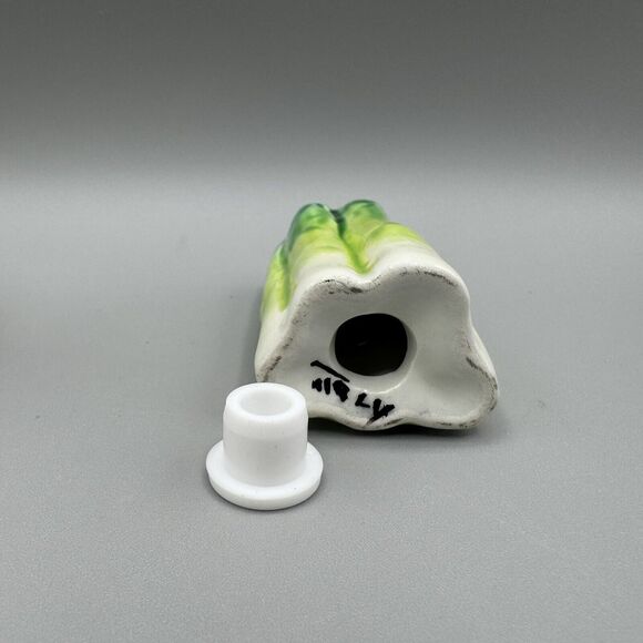 Italy Asparagus & Beet Radish Salt & Pepper Shakers Ceramic Vintage Italian - Picture 9 of 10